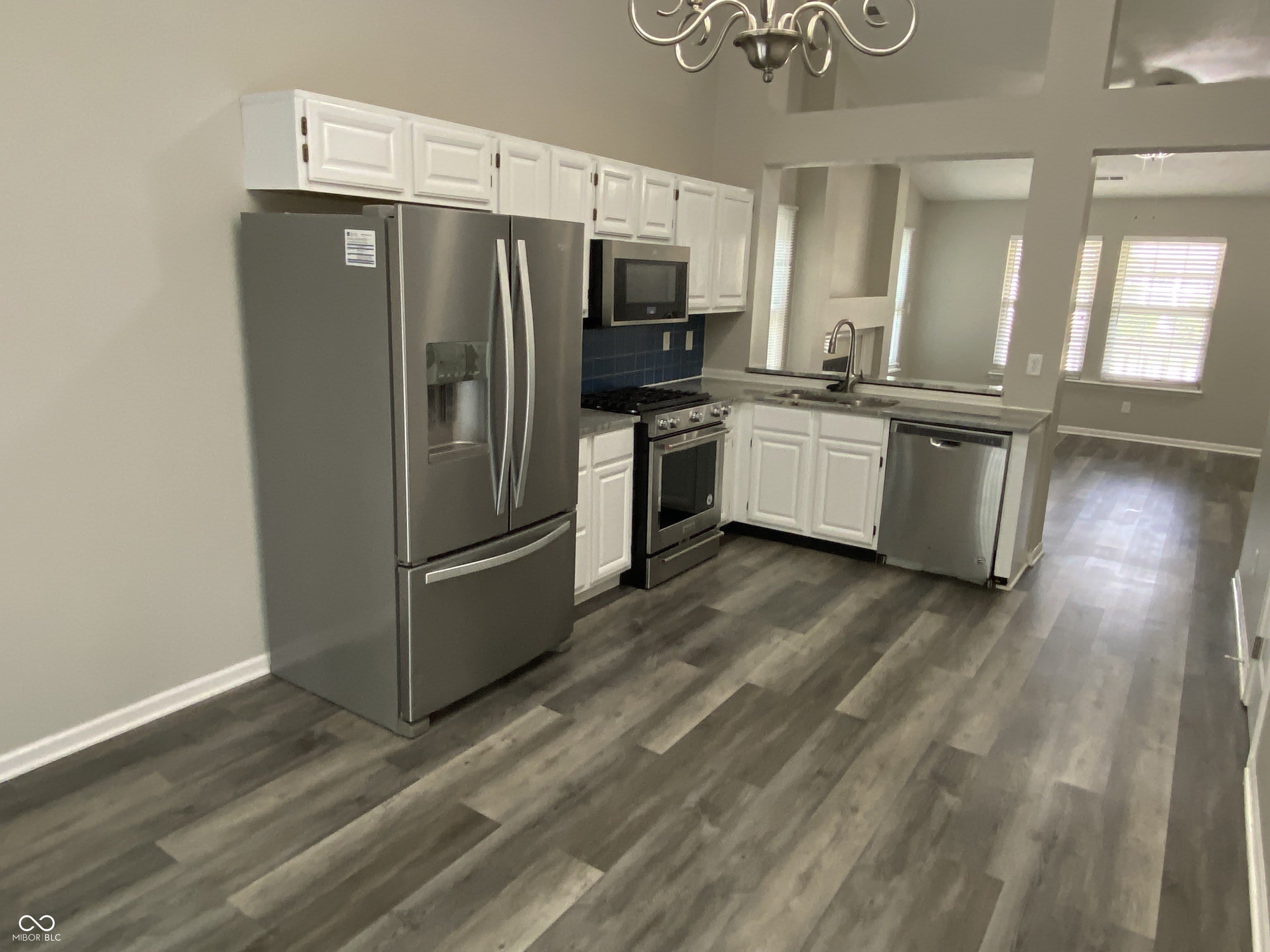 8457 Traders Court – photo 5