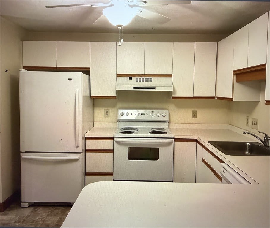 634 Main Street – photo 2