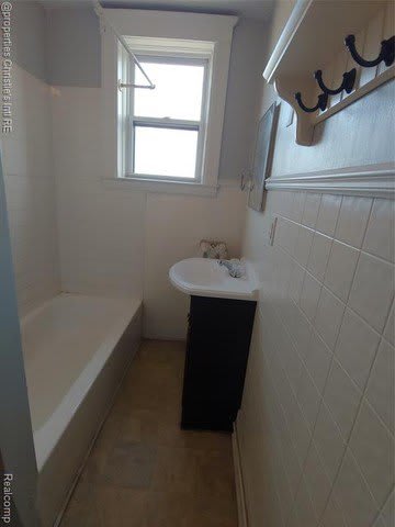 1535 W CANFIELD Street – photo 5