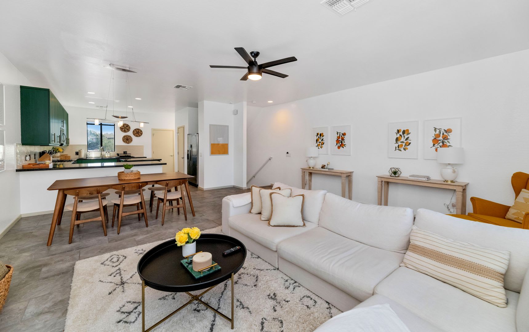 7855 N. 20th Glen, Phoenix, AZ 85021 – photo 1