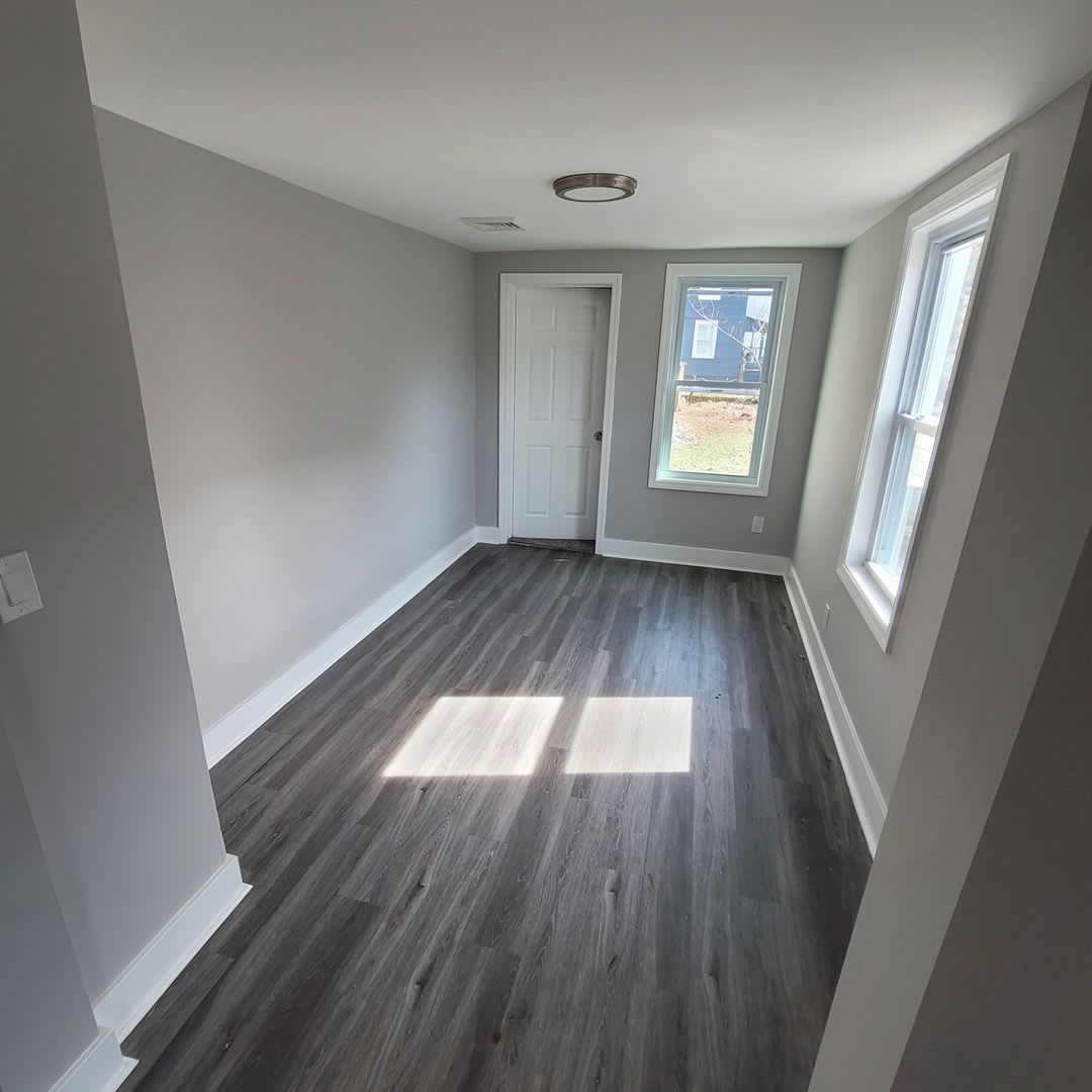 Newly Renovated 3 bedroom, 1.5 Bath House-Ready for move in! – photo 1