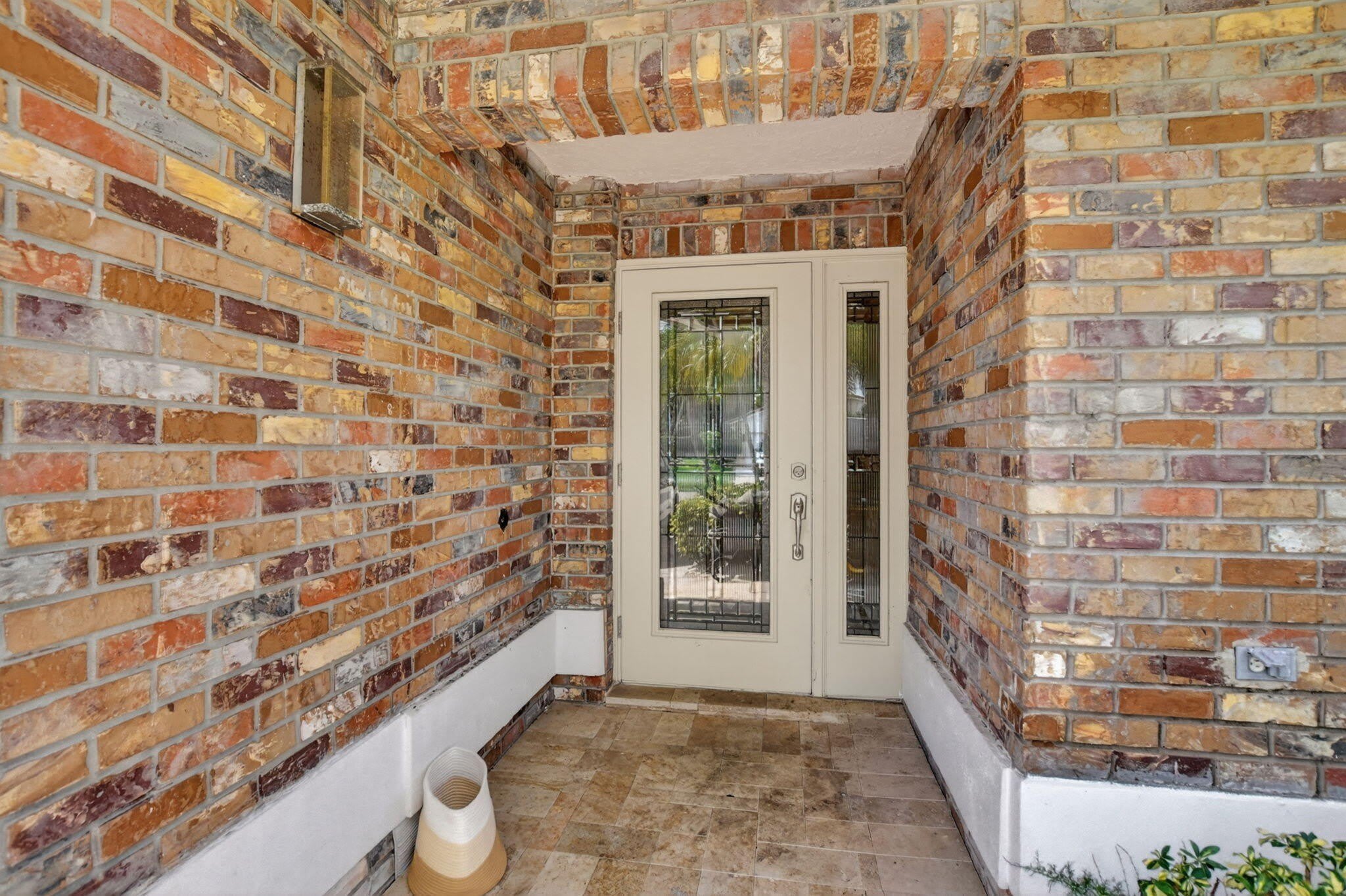 10065 Camelback Lane – photo 4