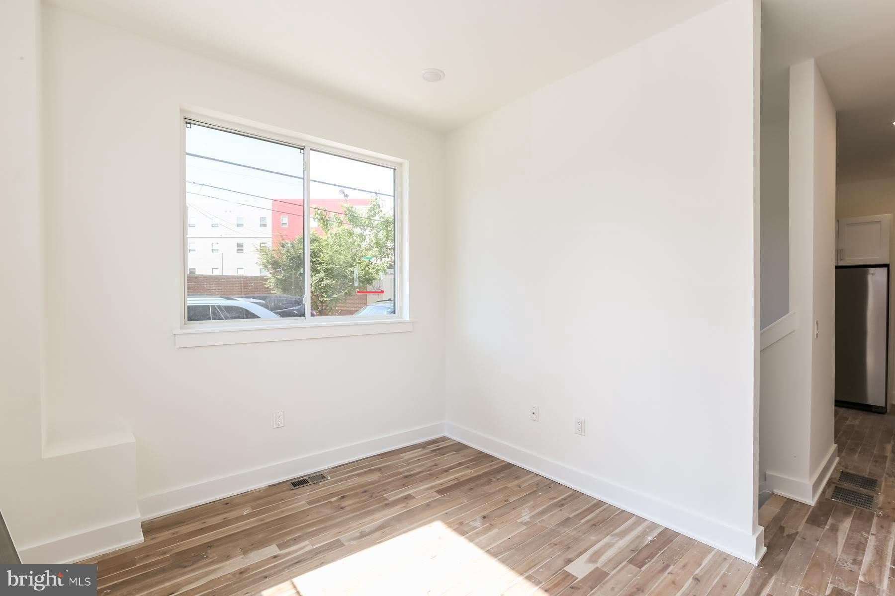 1431 Brown Street – photo 3