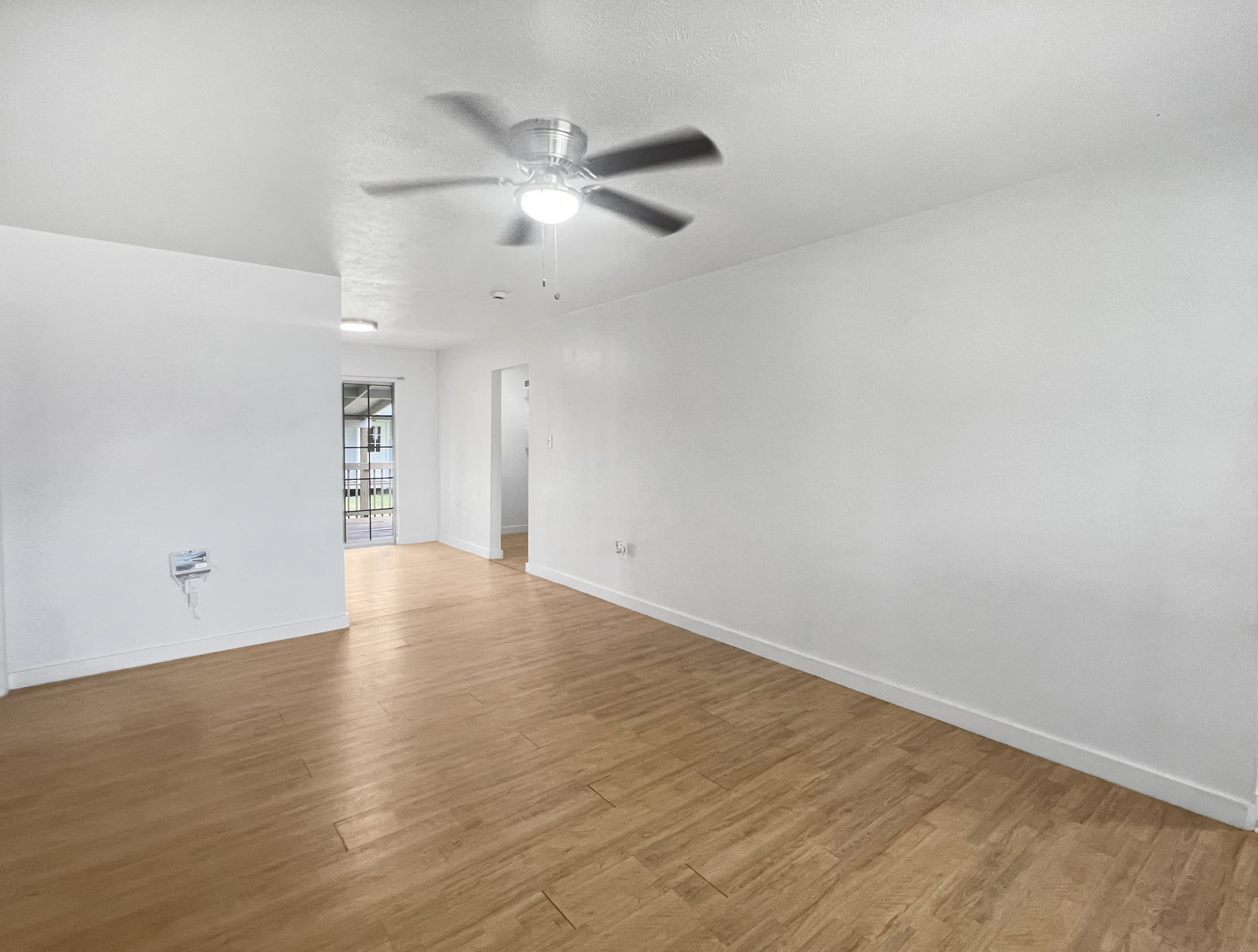 4533 Southwest Beta Avenue – photo 2