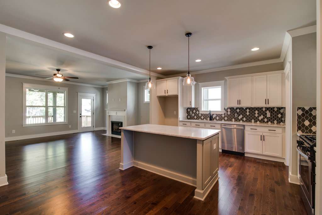 1523 Straightway Ave B – photo 4