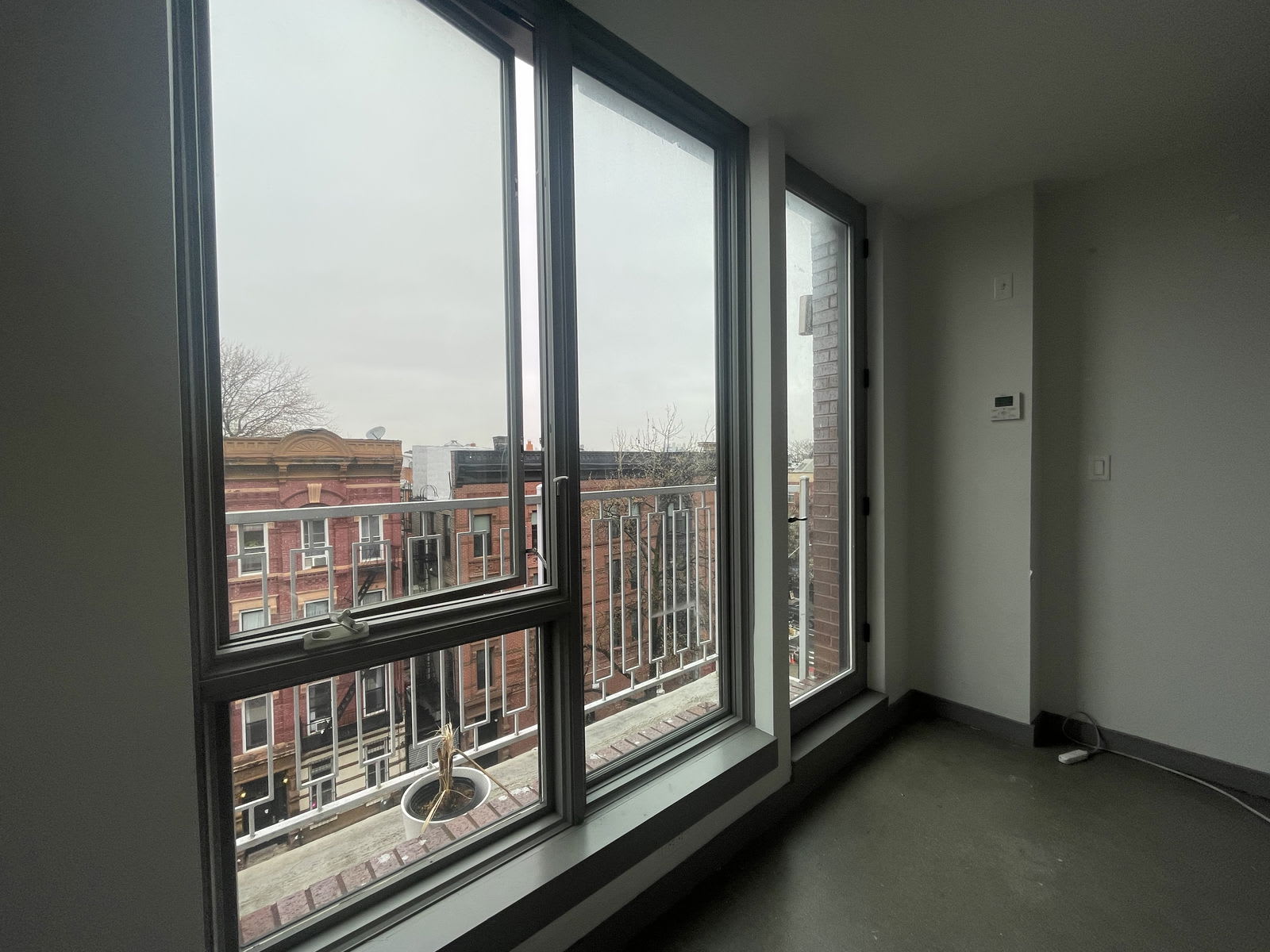 410 Tompkins Avenue – photo 2