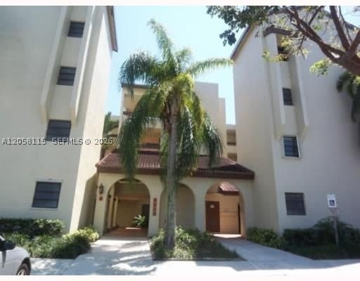 8933 SW 123rd Ct – photo 1