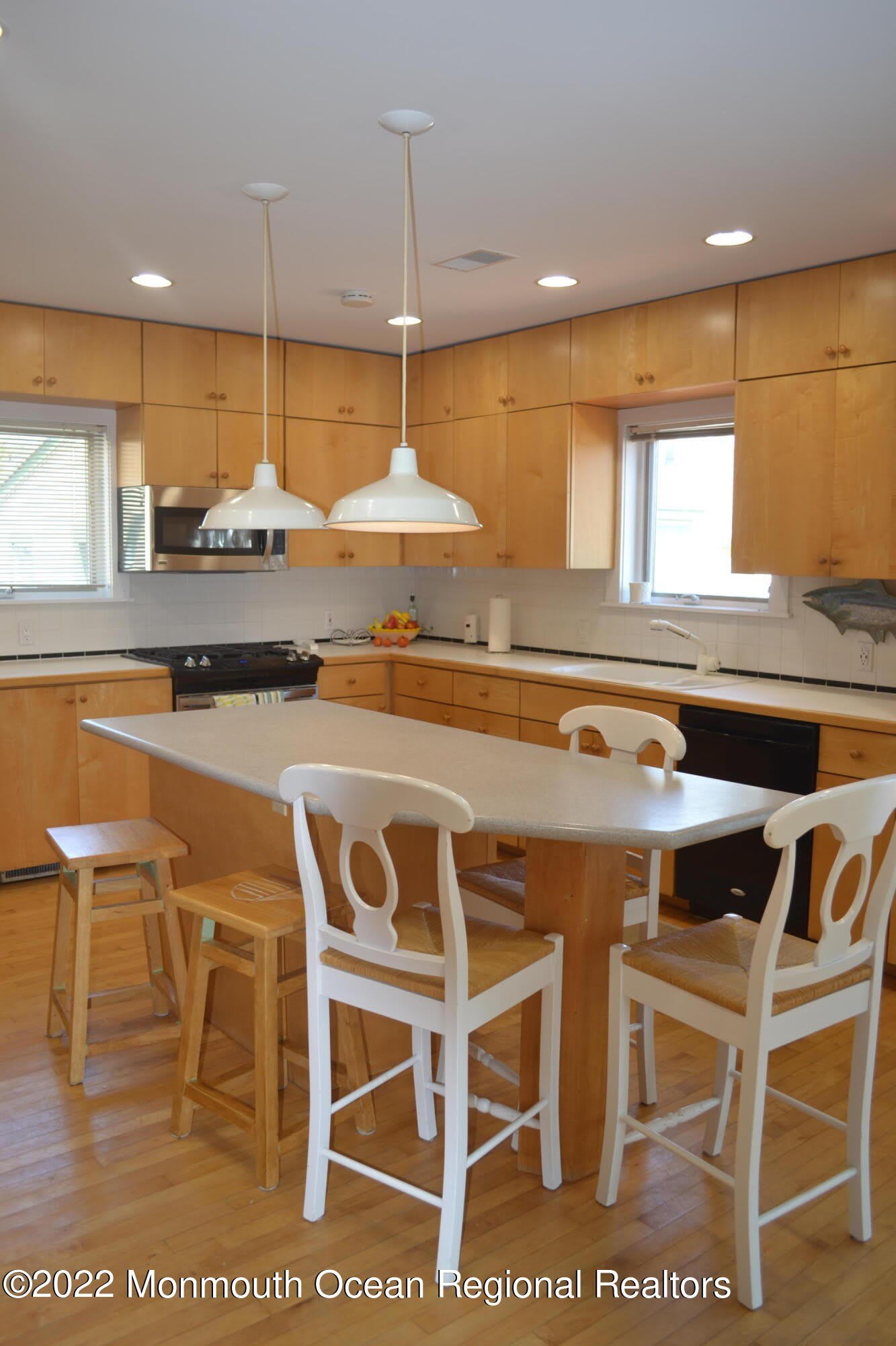 15 Ortley Avenue – photo 5
