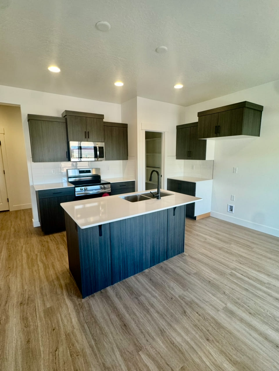 5645 South Aaron Lane 1 – photo 1
