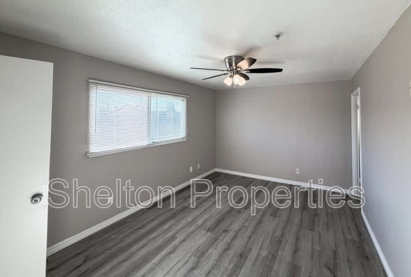 6301 W Earll Dr – photo 3