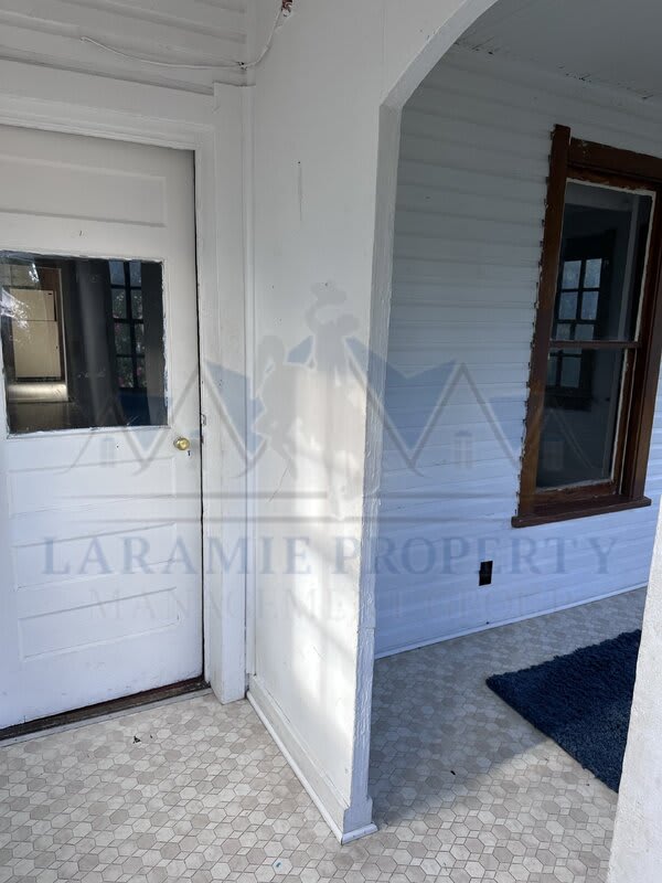 511 E Fremont St – photo 3