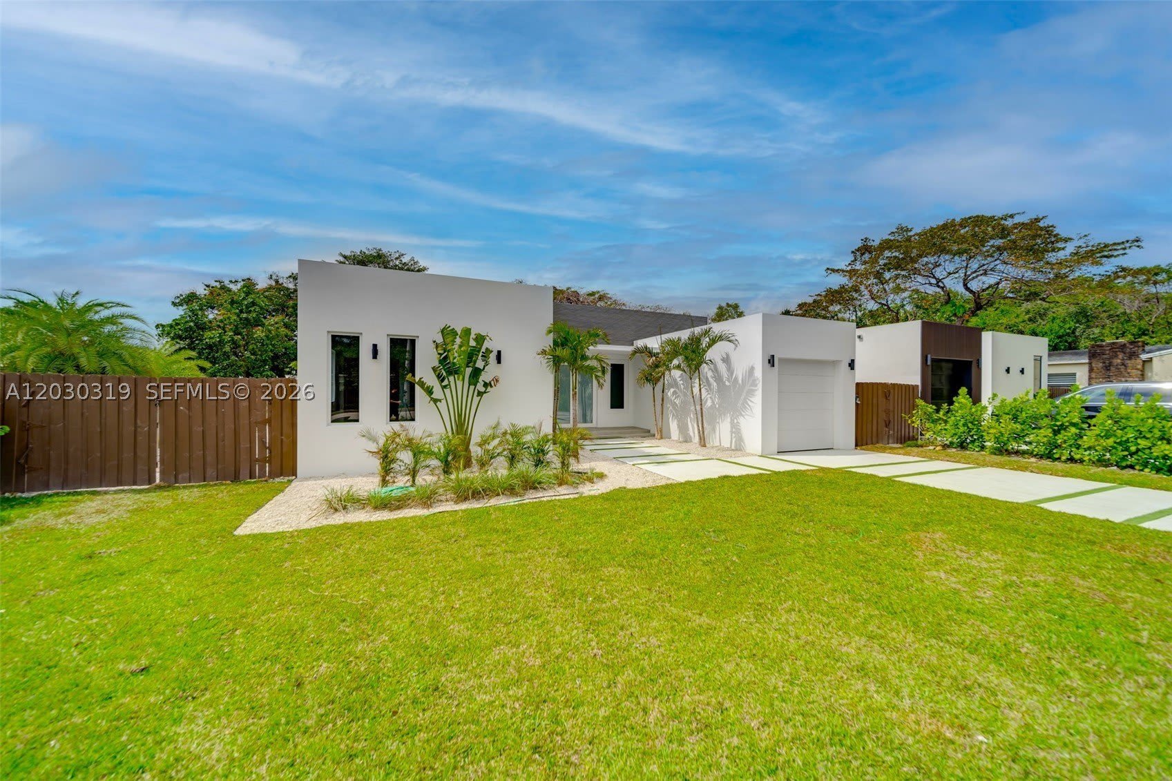 8990 N Miami Ave – photo 5