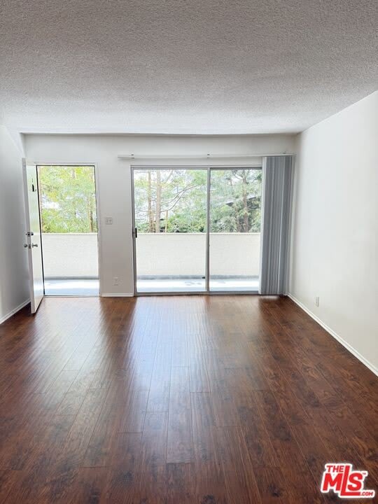 1138 11th St – photo 2