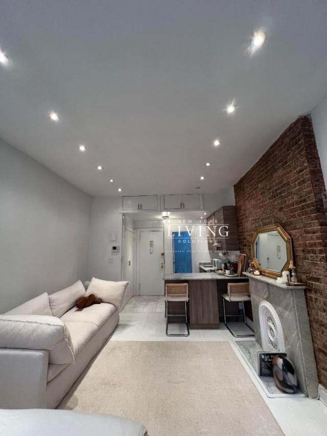 72 Irving Place – photo 1