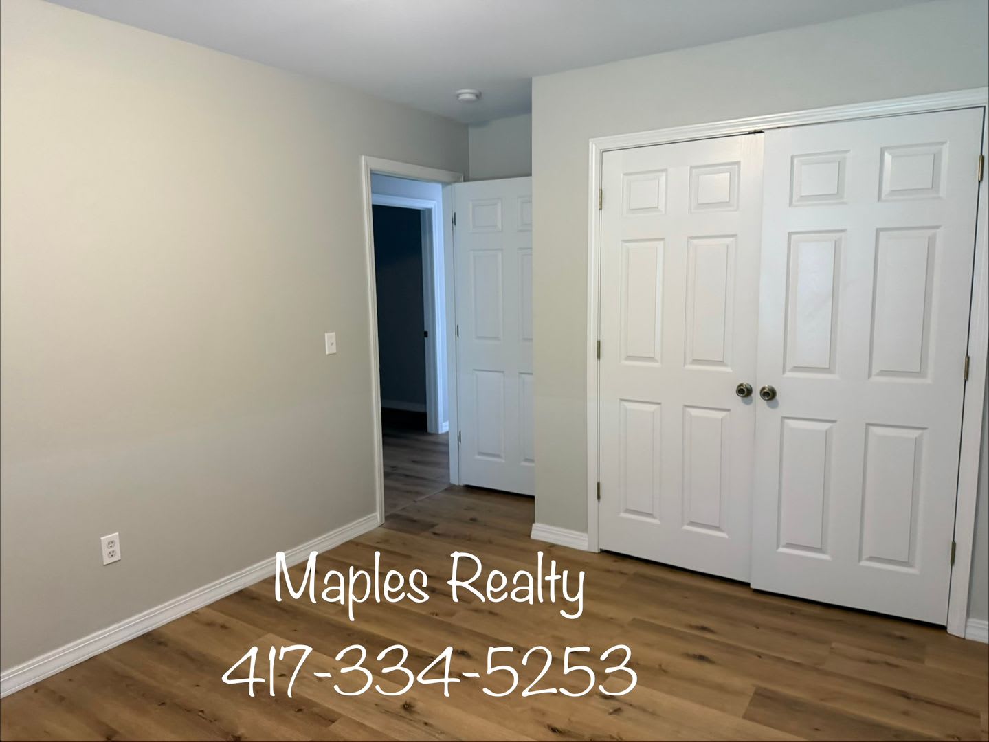 *NEW LISTING* 3 bedroom, 2 bathroom, 2 car garage home in Hollister – photo 3