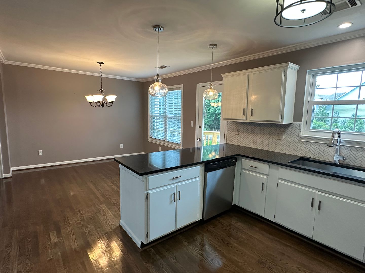 5292 Afton Way – photo 3
