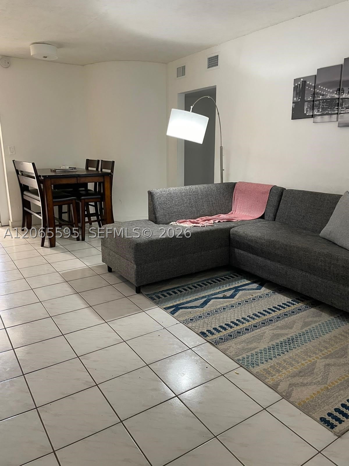 3551 SW 11th St – photo 2