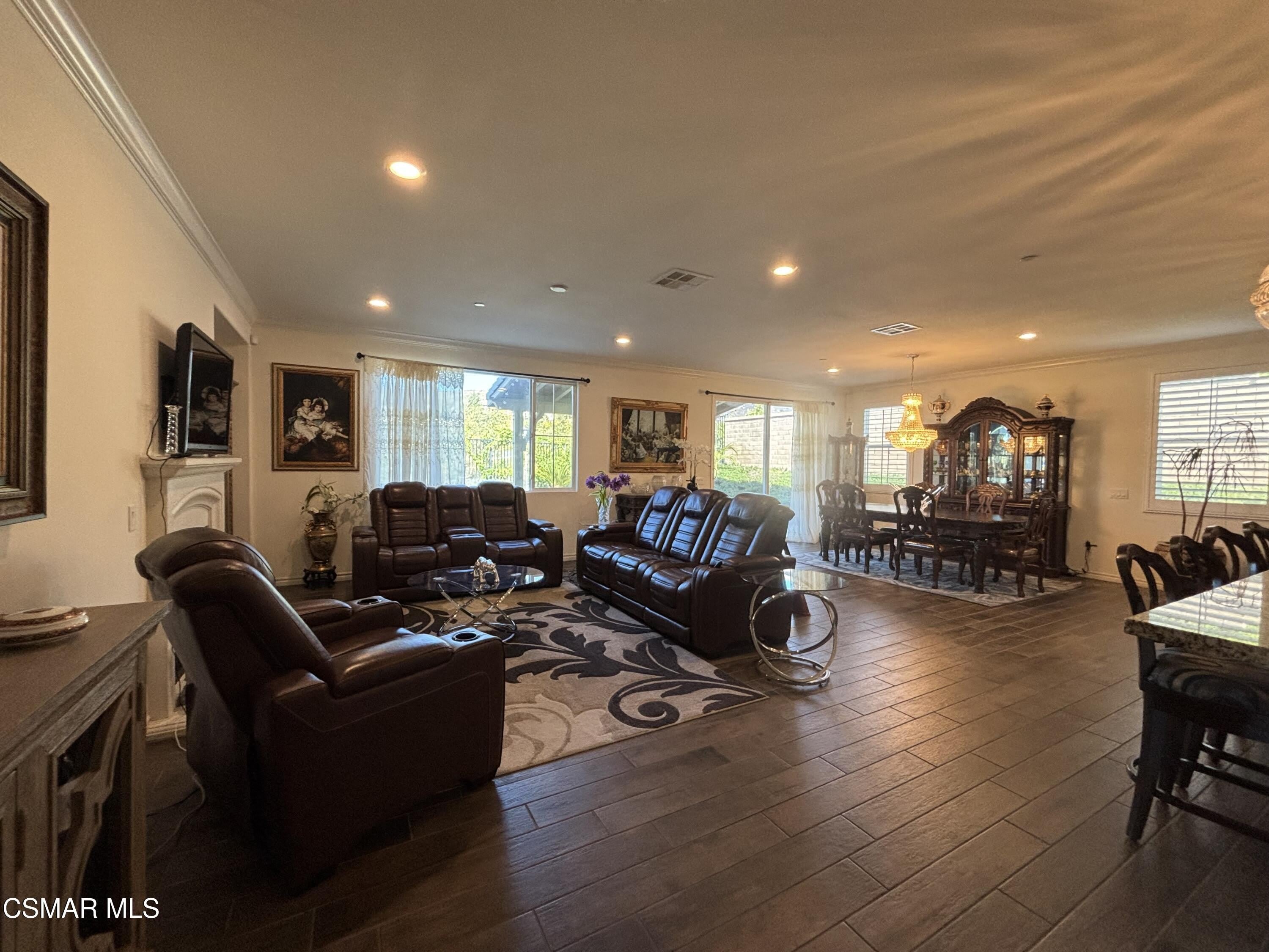 262 Talbert Avenue – photo 5
