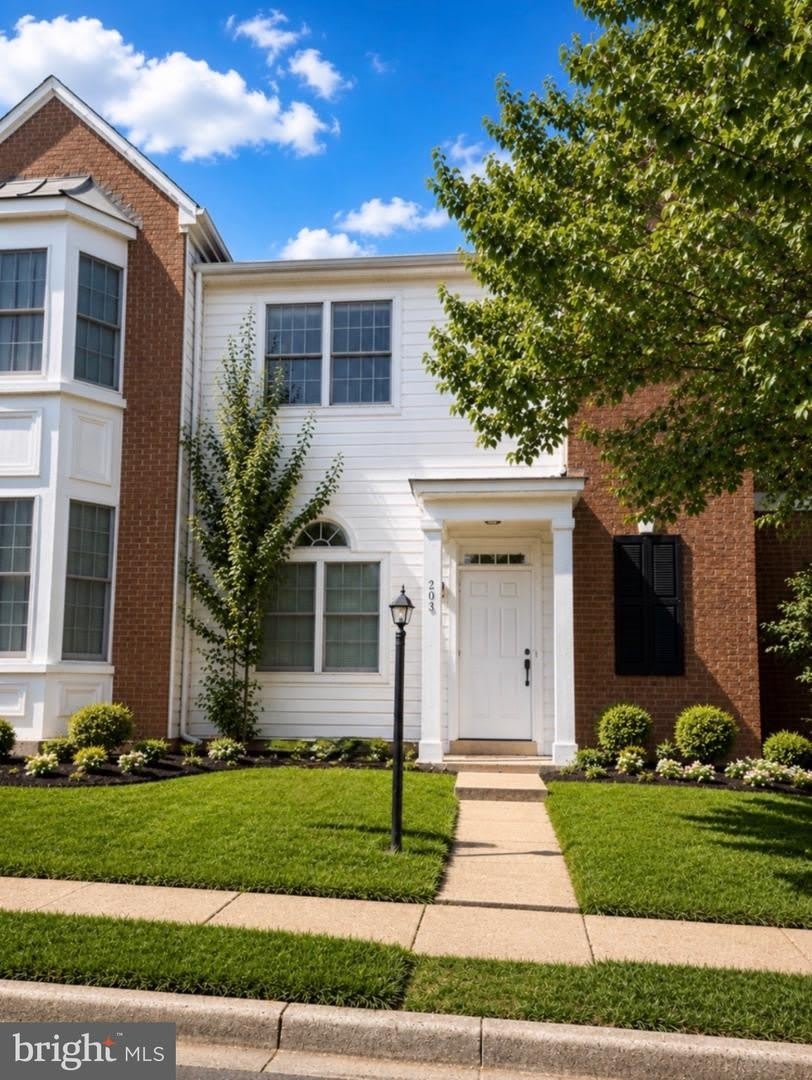 203 W PARK DR – photo 2