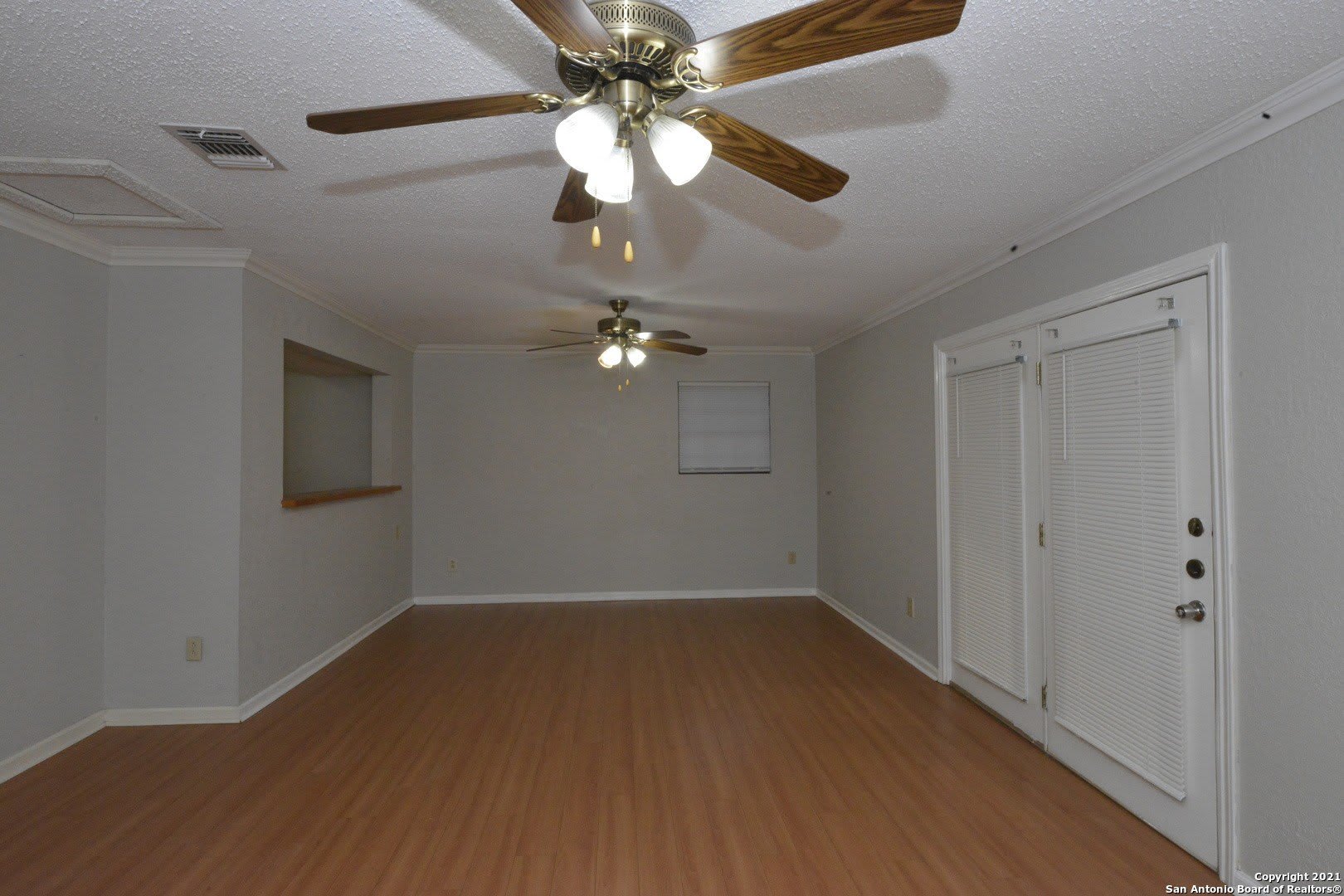 10918 Lands Run St – photo 2