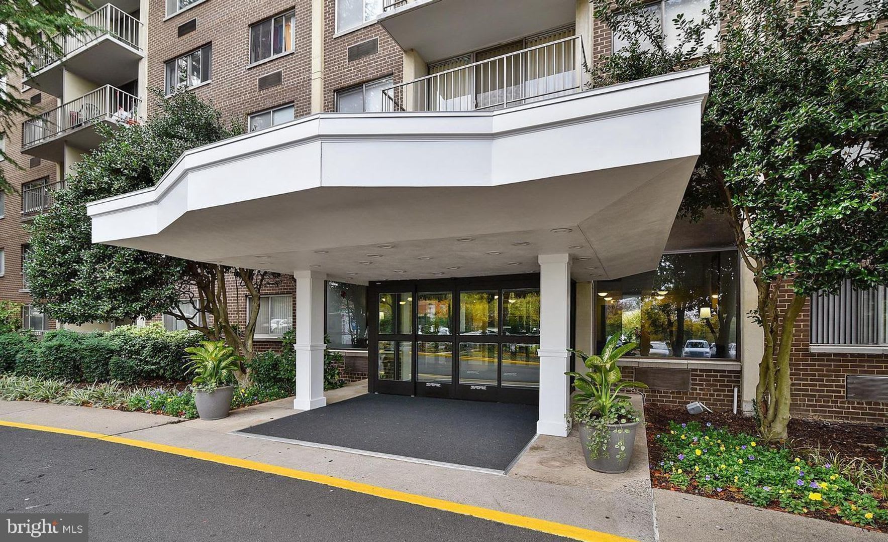 Commuter's dream, modern living – photo 3