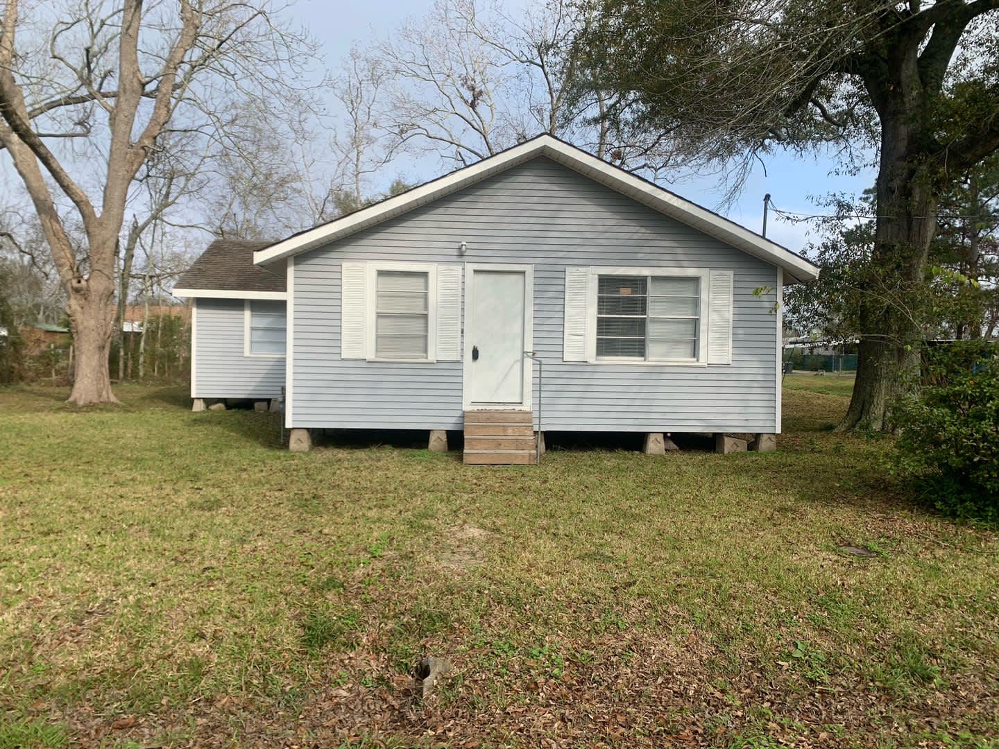 3B/2B Home Available in Welsh-Section 8 Accepted – photo 1
