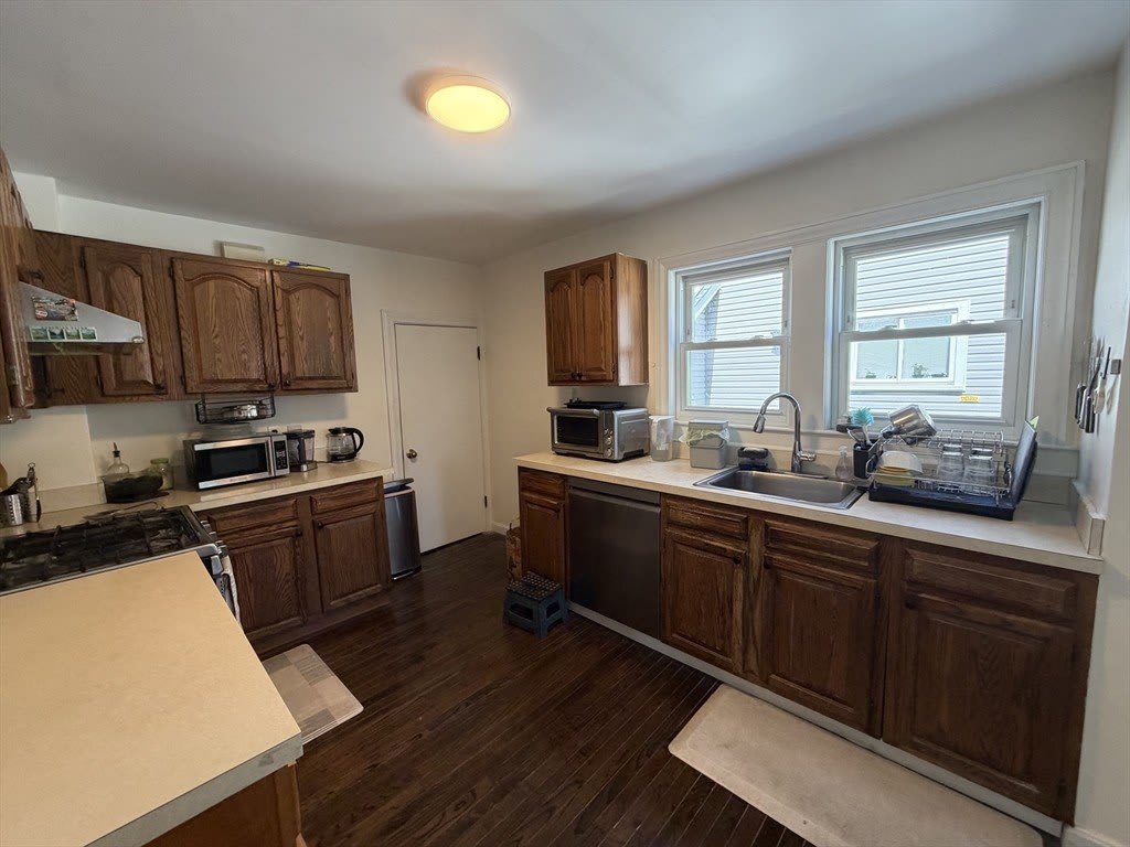 74 Marston St – photo 5