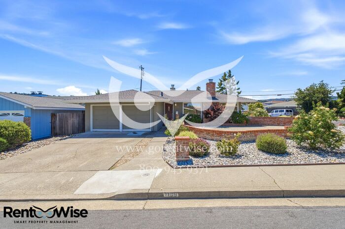 1109 Ridgewood Drive – photo 2