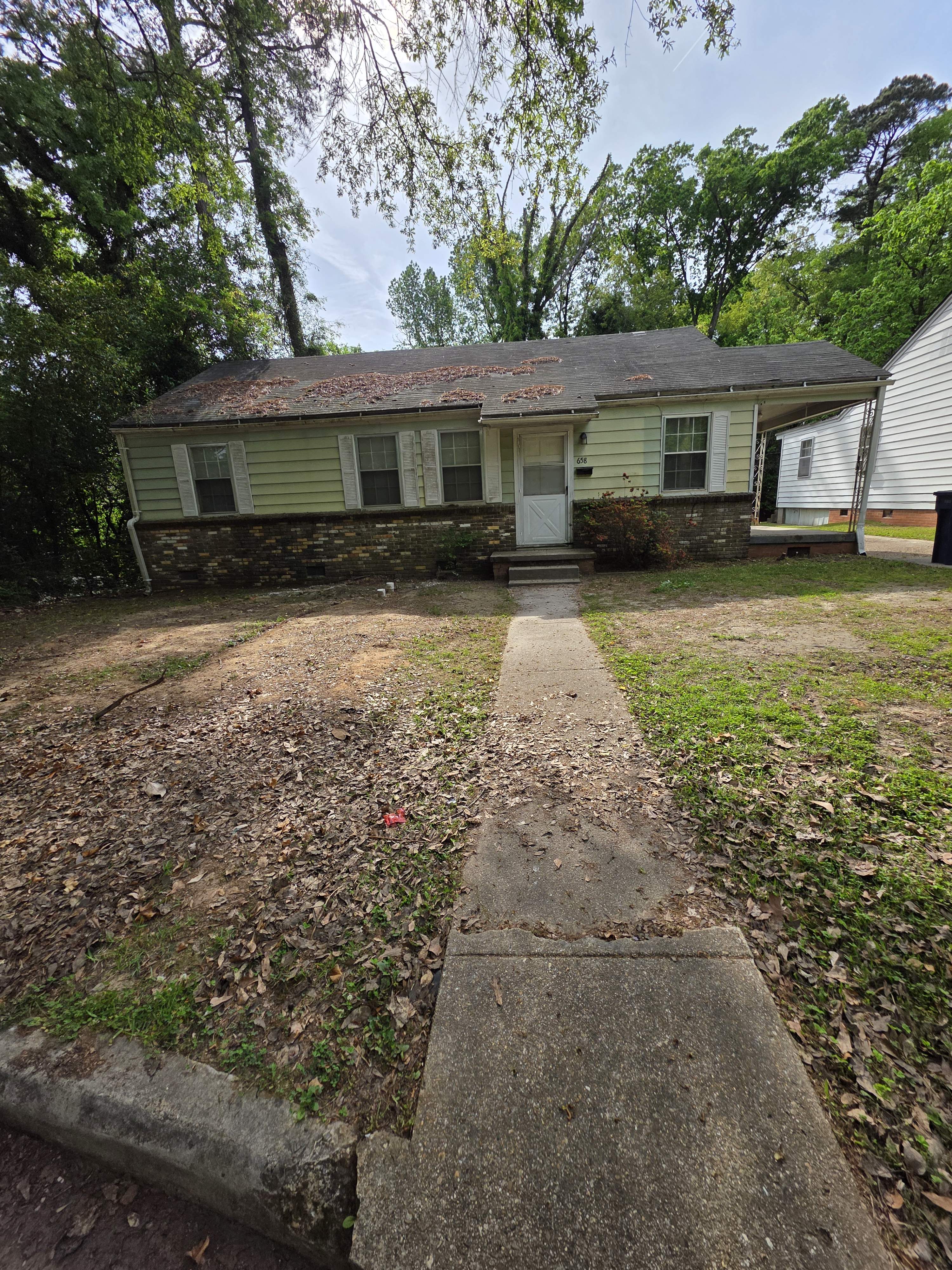 658 Crestwood Avenue Northwest – photo 3