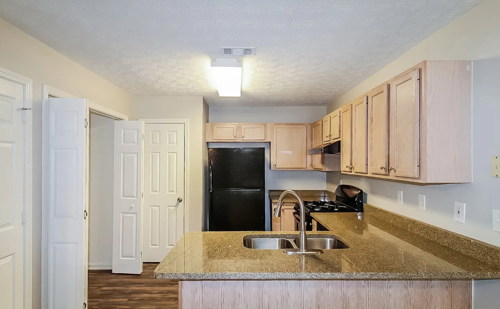 406 Autumn Lake Ct – photo 5