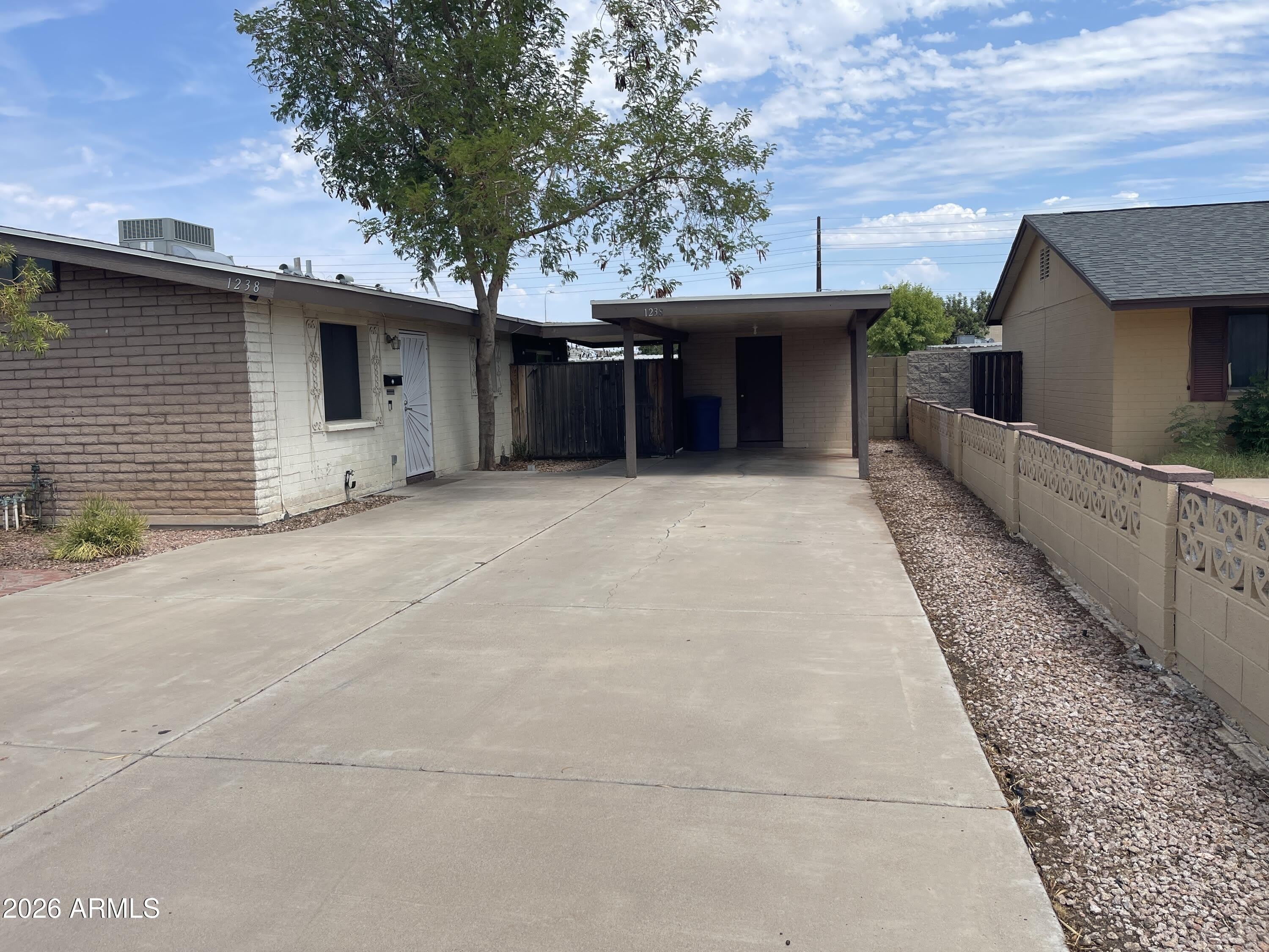 1238 W Malibu Drive – photo 2