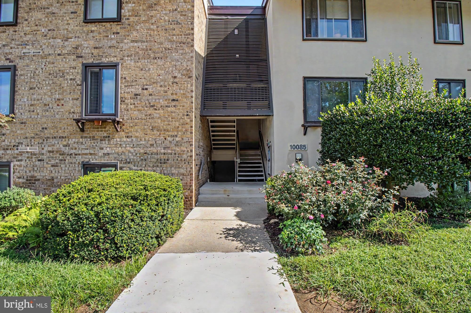 10085 Windstream Drive – photo 2