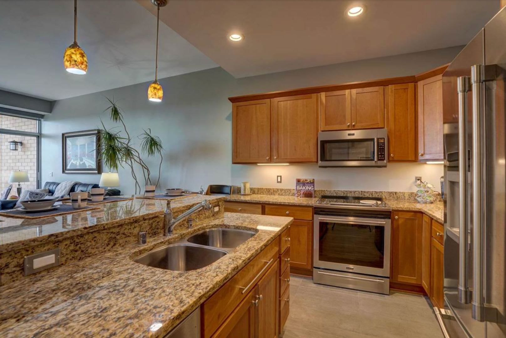 625 N Segoe Rd – photo 5