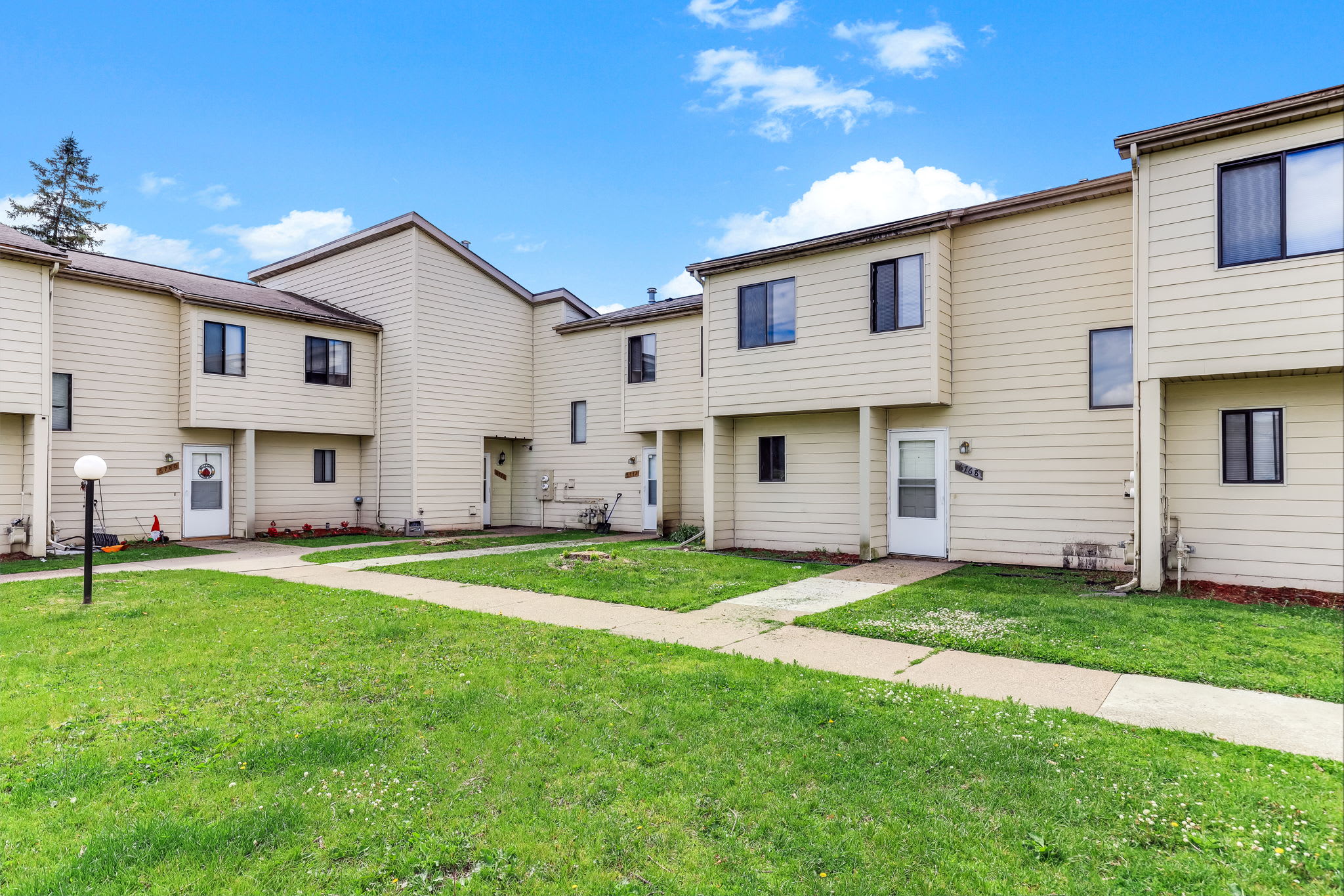 6849 Grimes Place North – photo 1