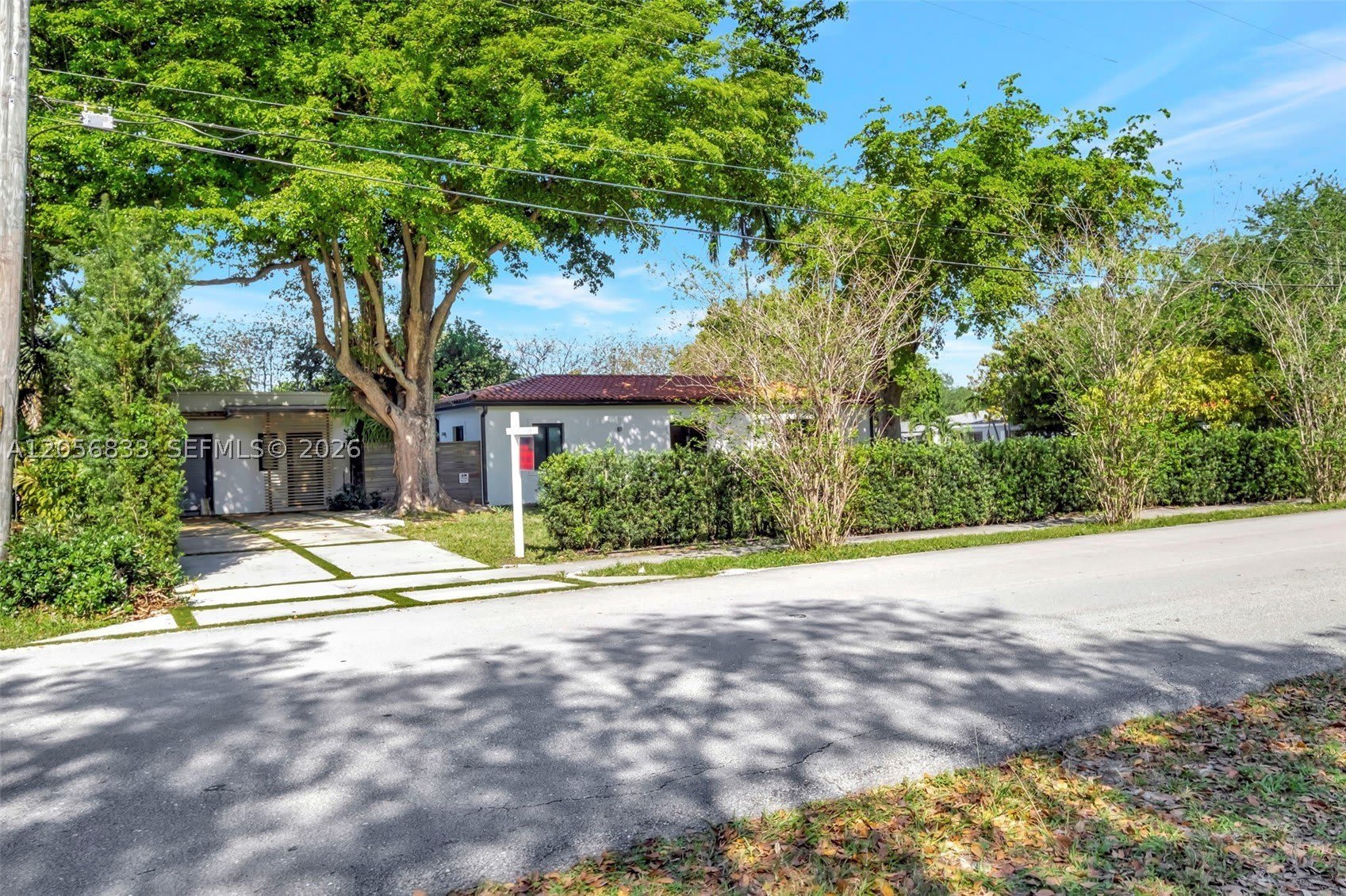 2198 NE 183rd St – photo 2