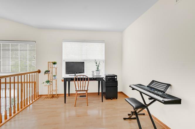 18807 Burnside Drive – photo 3