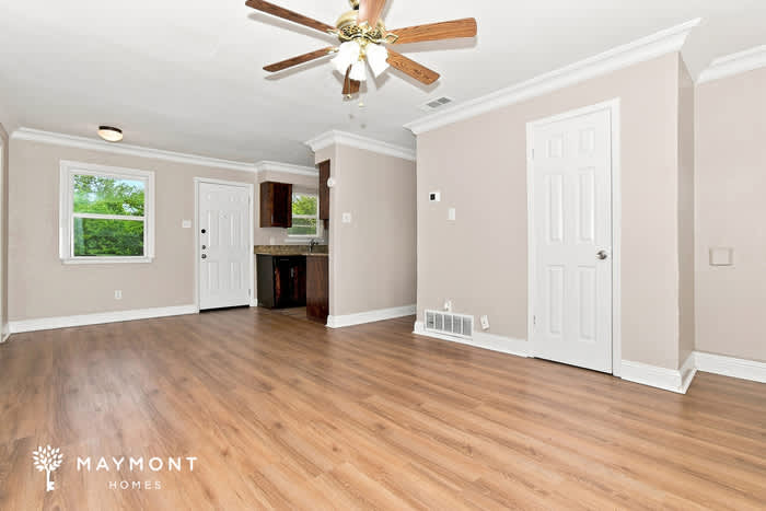 4716 Bourland Street – photo 3