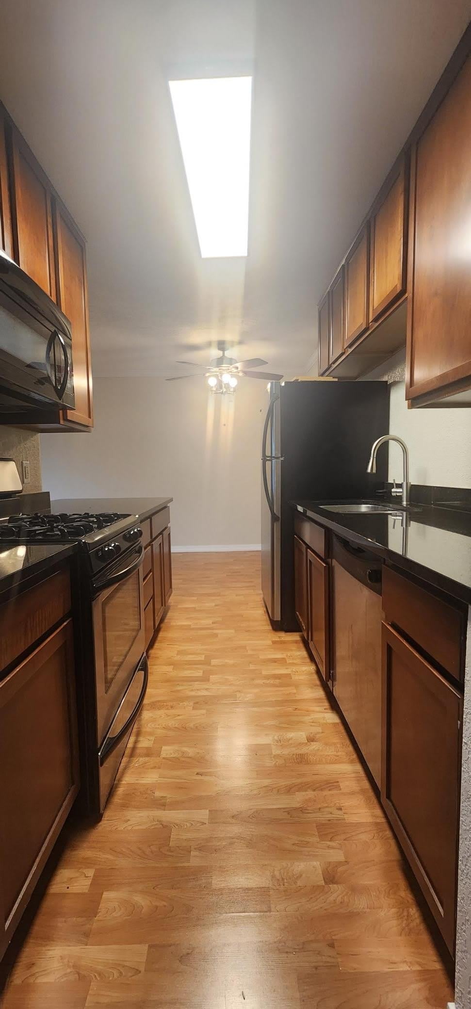 3120 Hennepin Avenue – photo 3