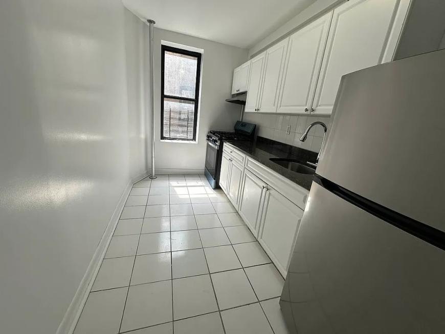 68 West 238th Street – photo 3