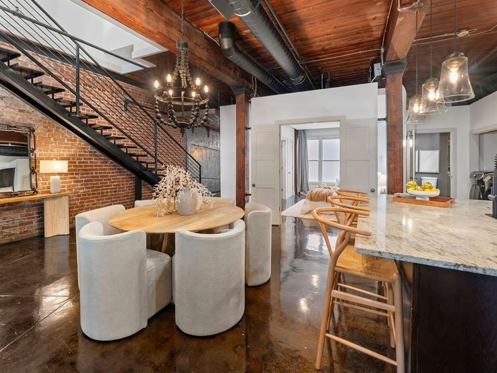 320 Peters Street SW – photo 5