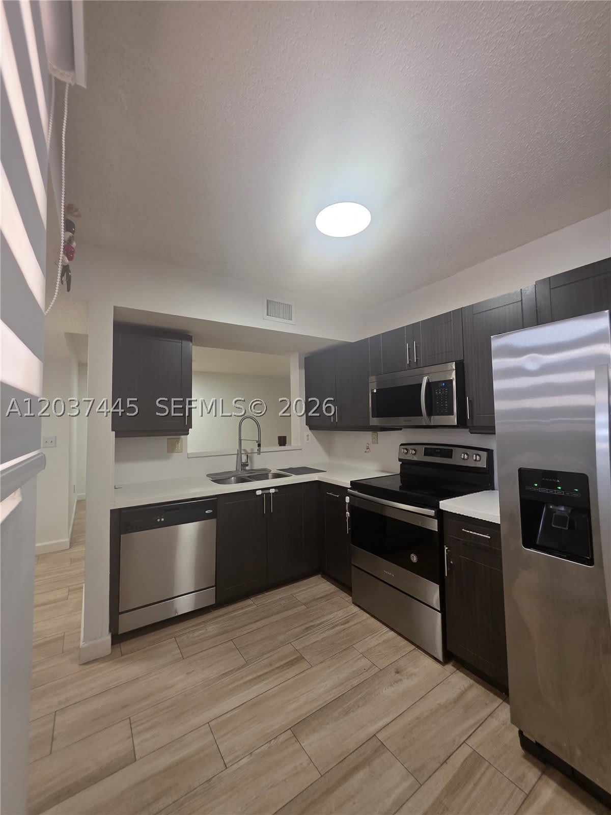 15711 Sw 137Th Ave – photo 1