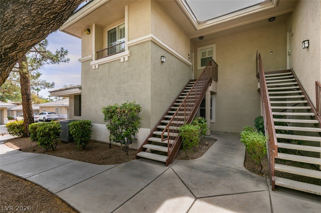 1008 Domnus Lane – photo 5
