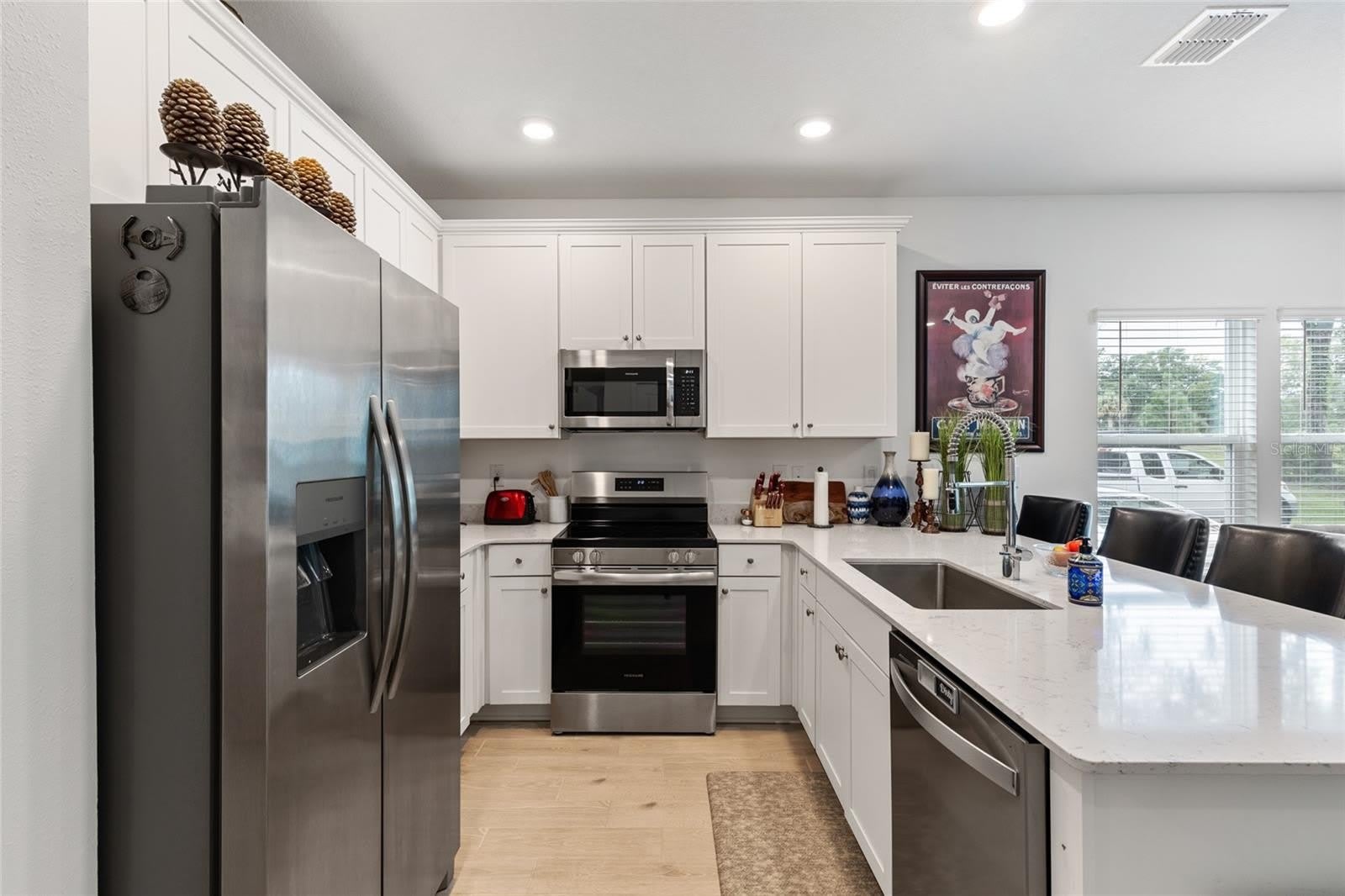 692 NW 126TH Terrace – photo 3