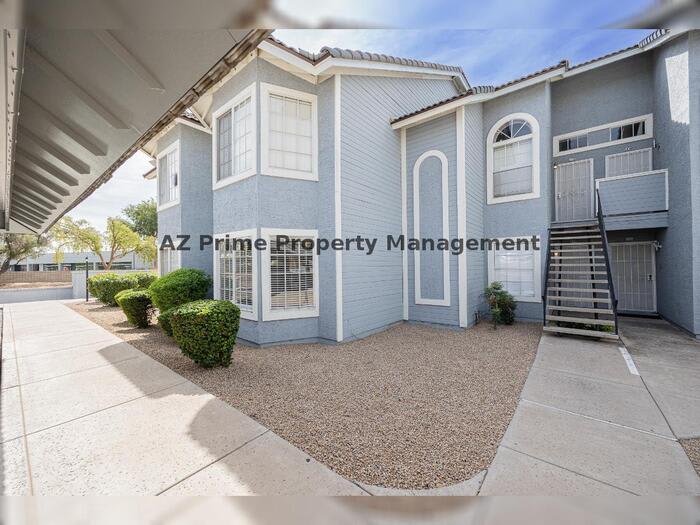 2910 West Marconi Avenue – photo 1