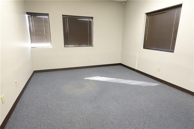 3333 W NAPOLEON Avenue – photo 4