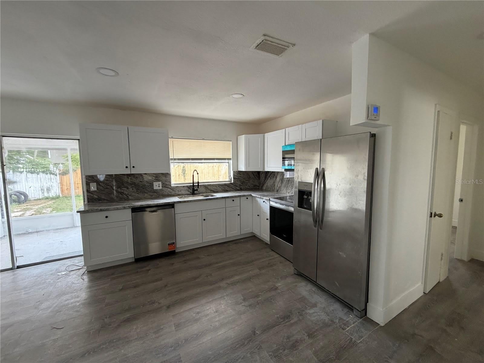 7323 PONDEROSA Drive – photo 3