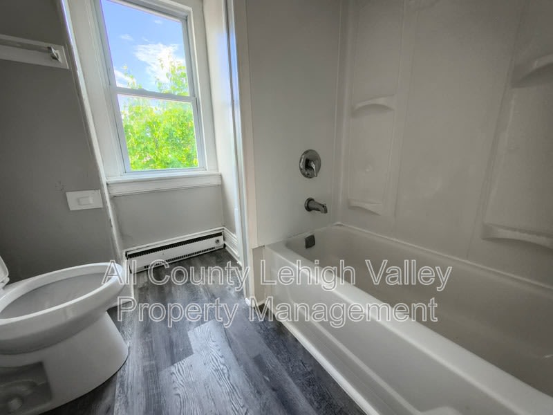1301 Washington St – photo 5