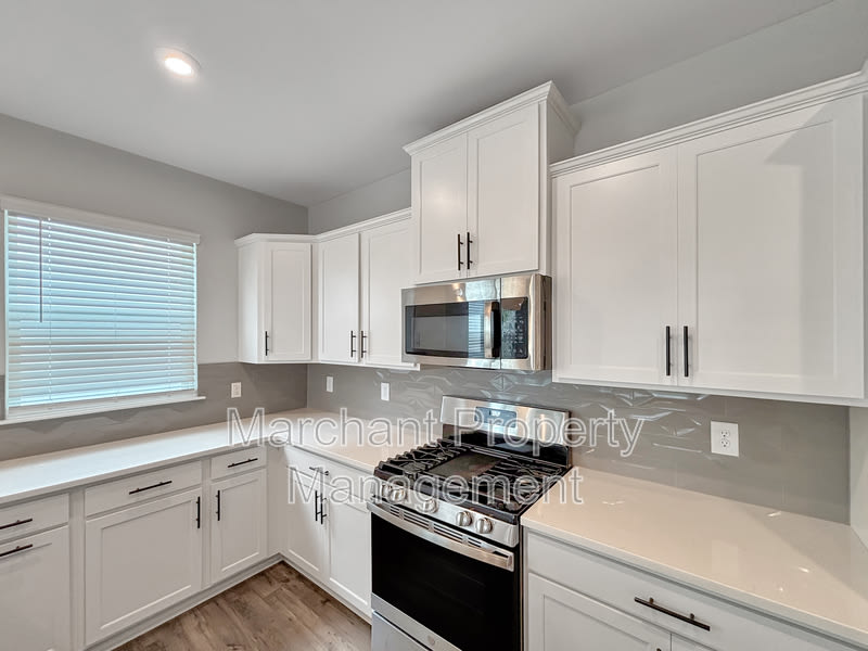 137 Gervais Circle – photo 5