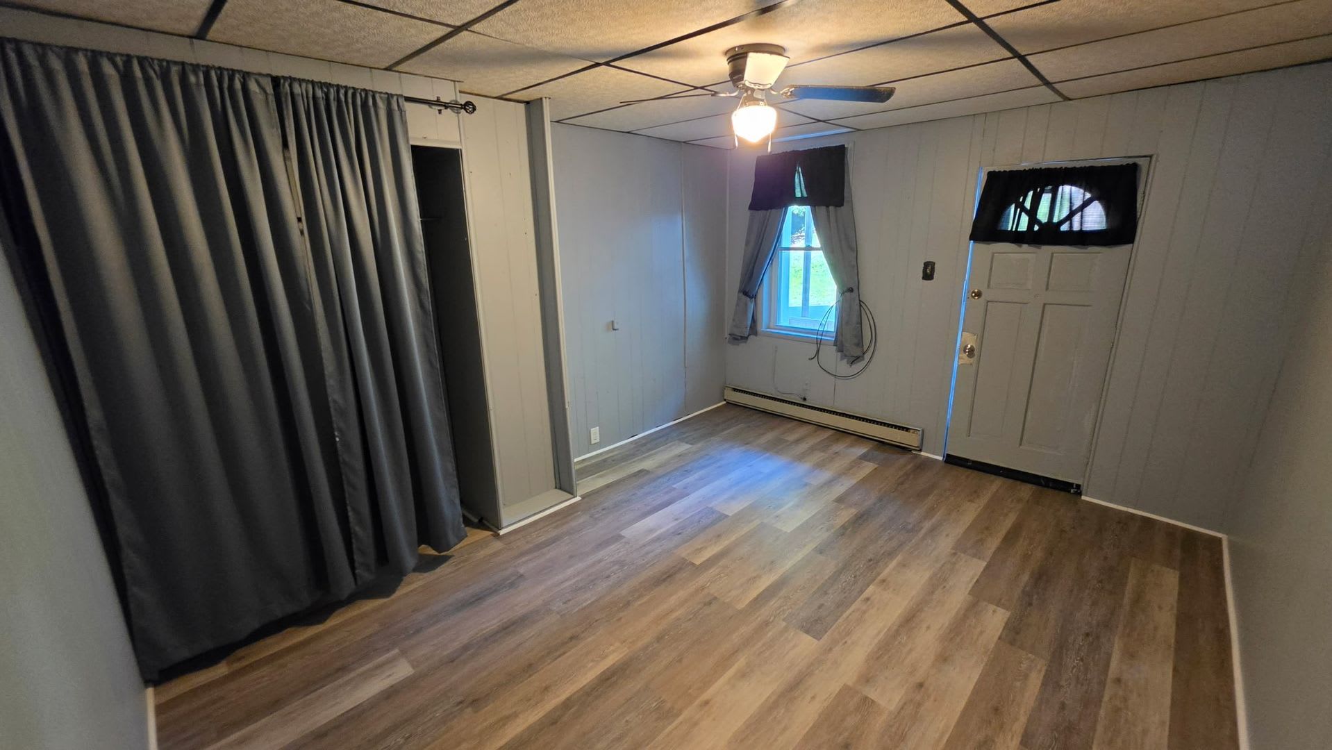 3 bedroom, 1 bathroom – photo 3