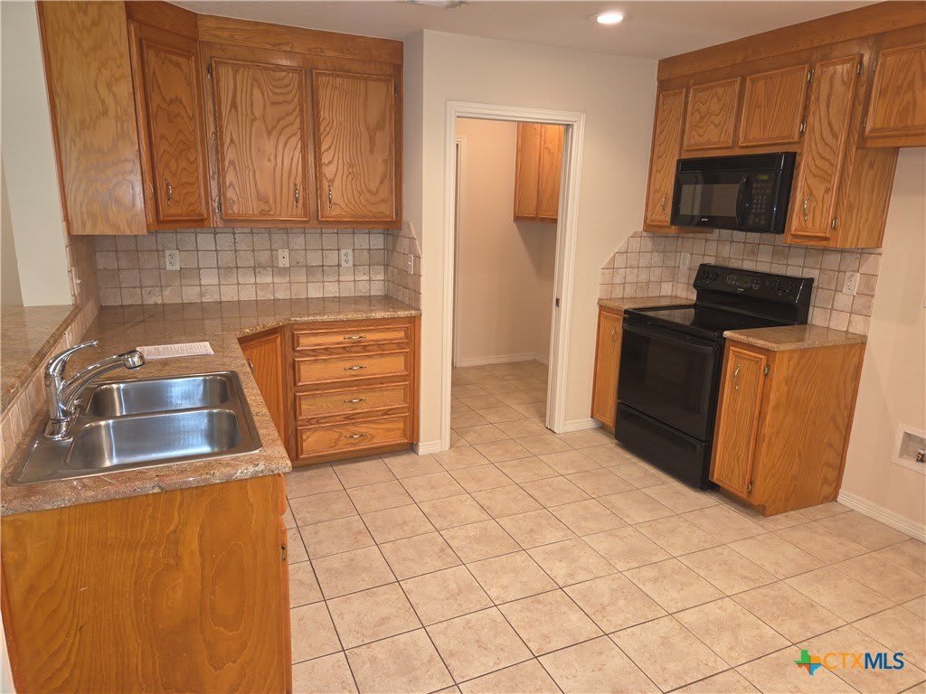 5209 Foxhill Road – photo 4